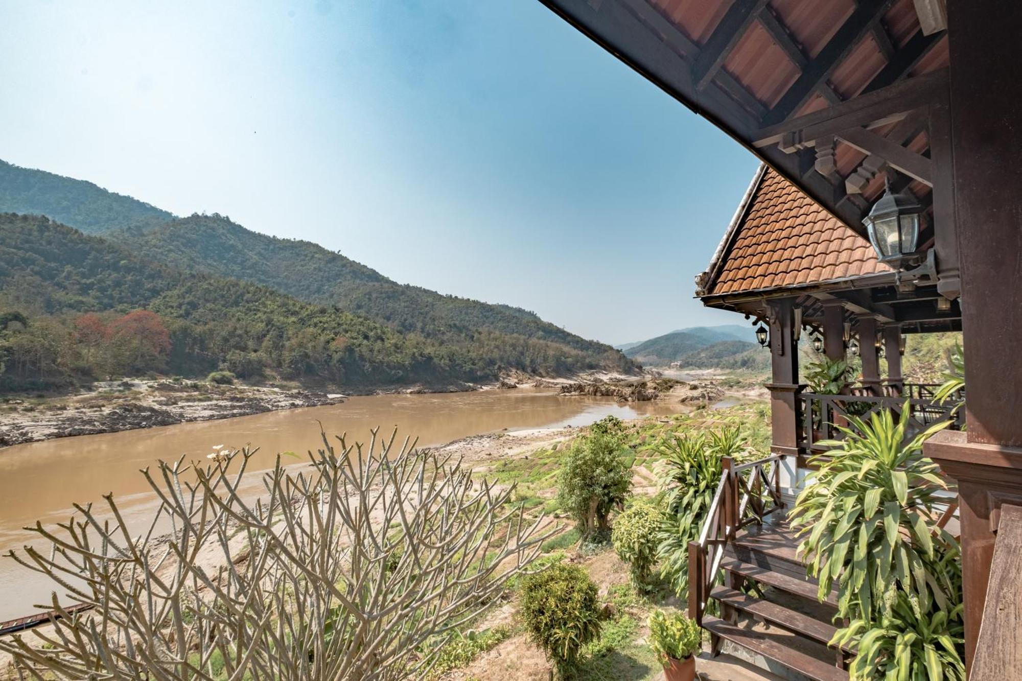 The Sanctuary Pakbeng Lodge Exteriör bild