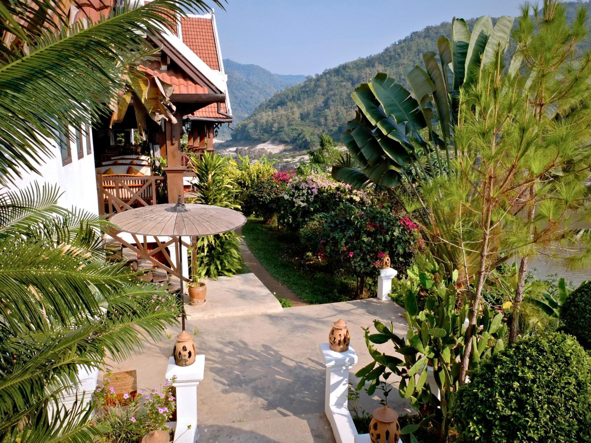 The Sanctuary Pakbeng Lodge Exteriör bild